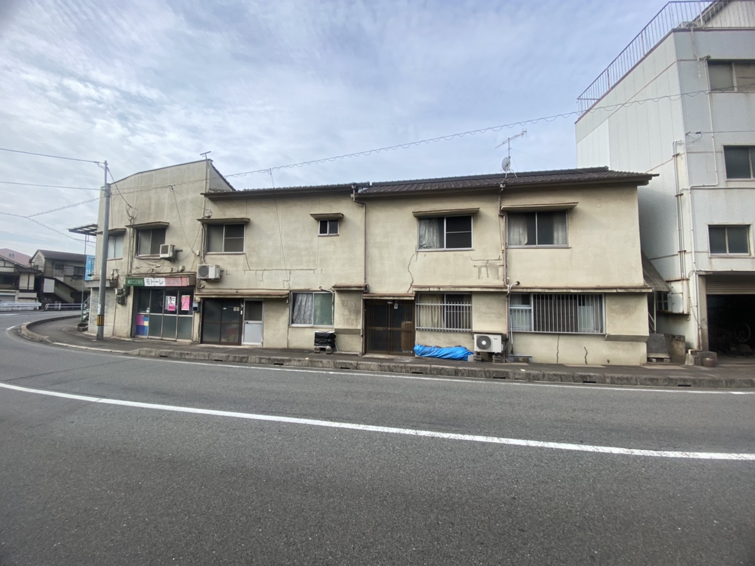 おはようございます。本日から11月です☆警固屋の土地を紹介します。