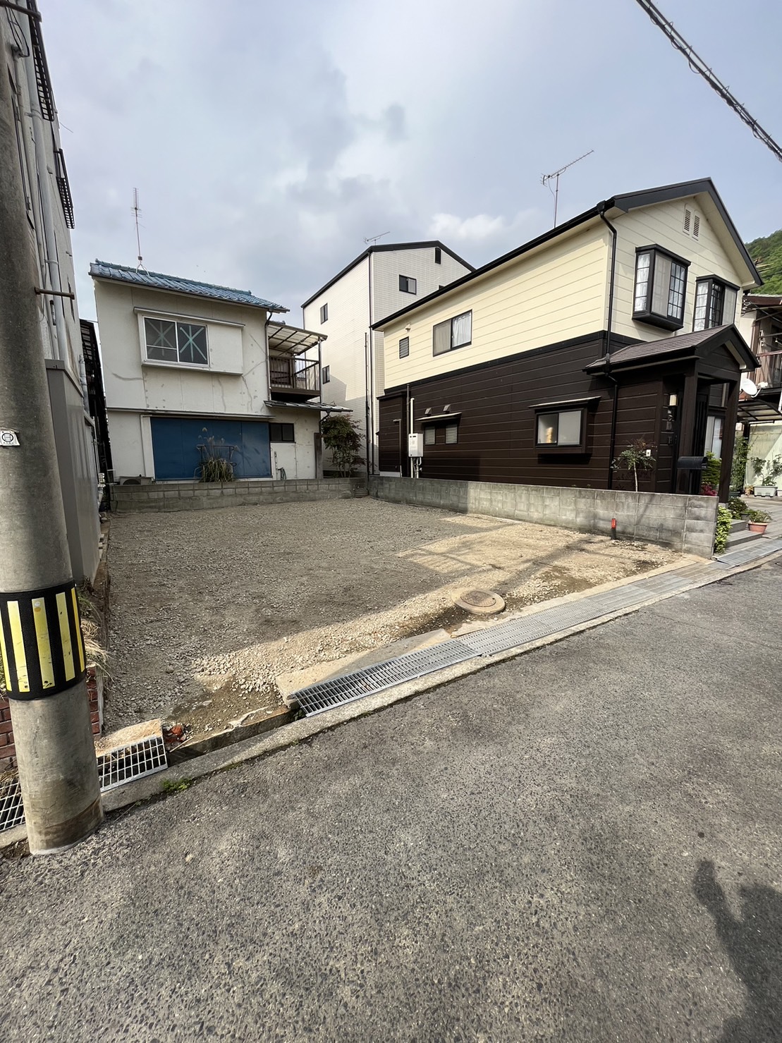 呉市広塩焼に売り土地を出します。